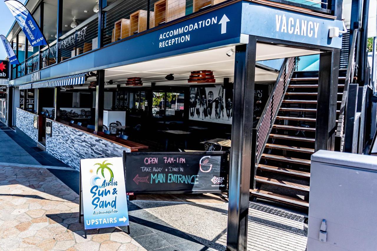 Airlie Sun & Sand Accommodation #6 에일리비치 외부 사진