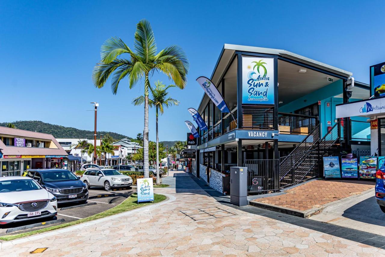 Airlie Sun & Sand Accommodation #6 에일리비치 외부 사진